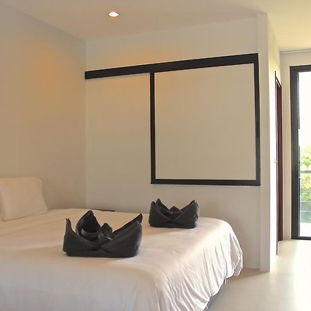 Apartmán Little Paris Phuket Exteriér fotografie