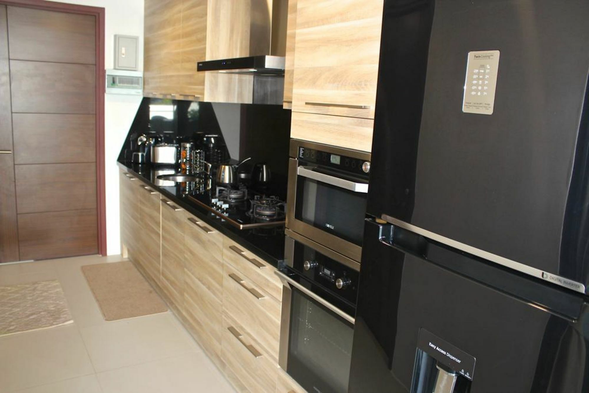 Apartmán Little Paris Phuket Exteriér fotografie